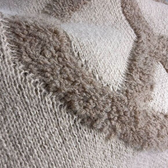 POL Teddy Bear Fuzzy Peach Sign Sweater - Women's Medium, Oversized - Picture 10 of 11